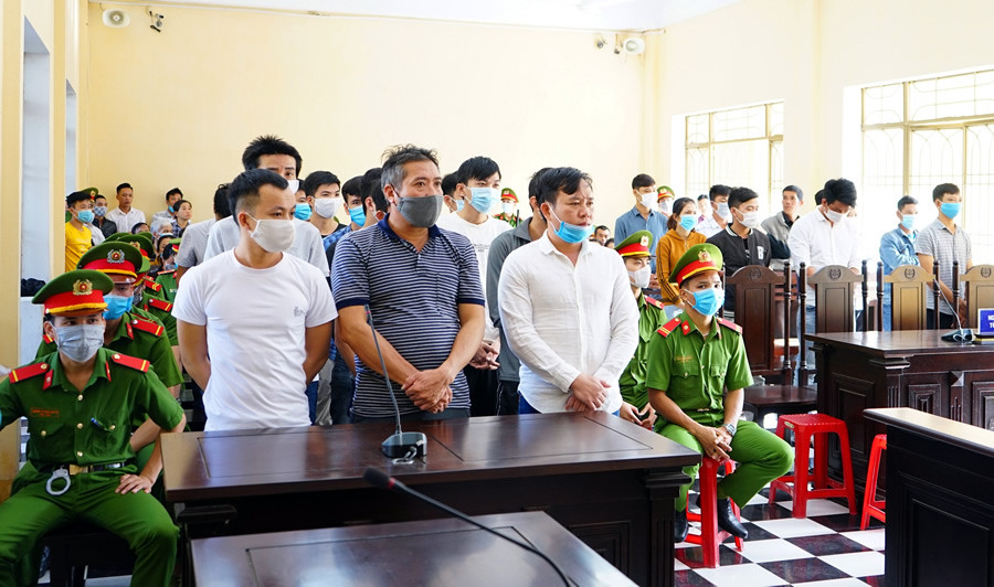 Các bị cáo tại phiên tòa. Các bị cáo tại phiên tòa.