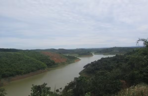 Một góc Hồ thủy lợi Đắk Rồ