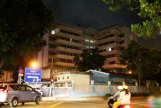 Khu cách ly đoàn tiếp viên hãng hàng không Vietnam Airlines tạm đóng cửa - Ảnh: Hoàng Triều