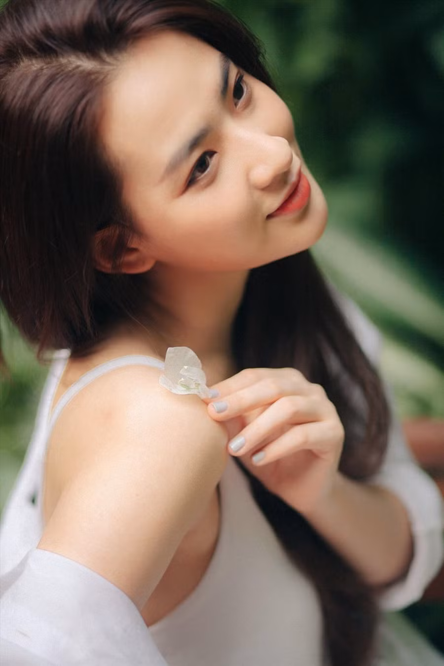 Trong “Chọc tức vợ yêu“, Nguyễn Minh Trang lay động khán giả với hình ảnh Nhã Đan - cô gái có thanh xuân hồn nhiên nhưng sau khi trải qua vô số những biến cố đã rèn được tính cách độc lập, kiên cường. Nữ diễn viên nhận được nhiều lời khen của khán giả cả về diễn xuất và nhan sắc.