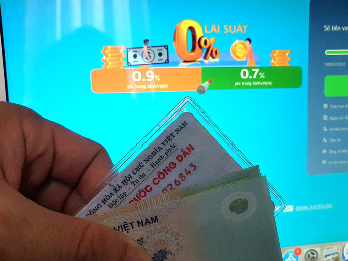 Nhiều mô hình cho vay ngang hàng với lãi suất rất cao. Ảnh: Lam Giang Nhiều mô hình cho vay ngang hàng với lãi suất rất cao. Ảnh: Lam Giang