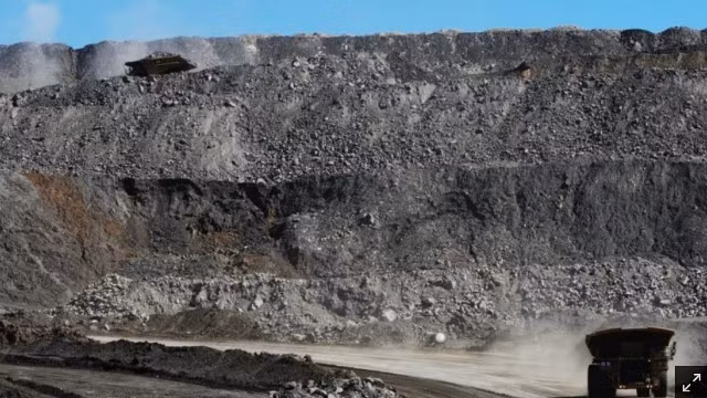  Úc hiện cung cấp khoảng một nửa lượng than luyện kim cho các nhà máy thép Trung Quốc. Ảnh: SMH