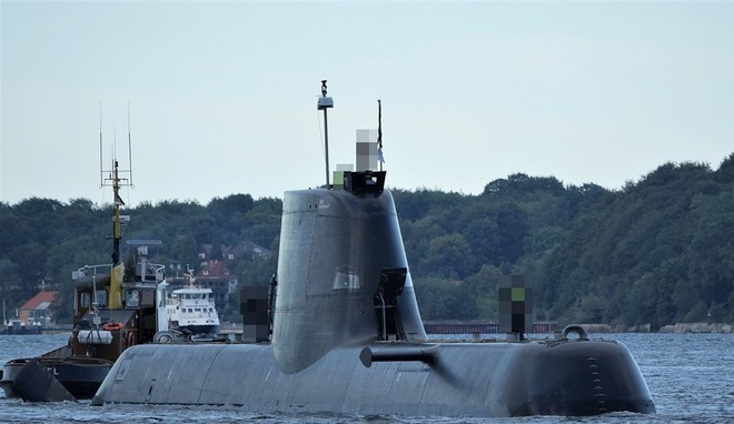  Tàu ngầm Type 218SG đầu tiên của Singapore chạy thử tại Kiel, Đức, cuối tháng 8.2020 - Ảnh: NavalNews