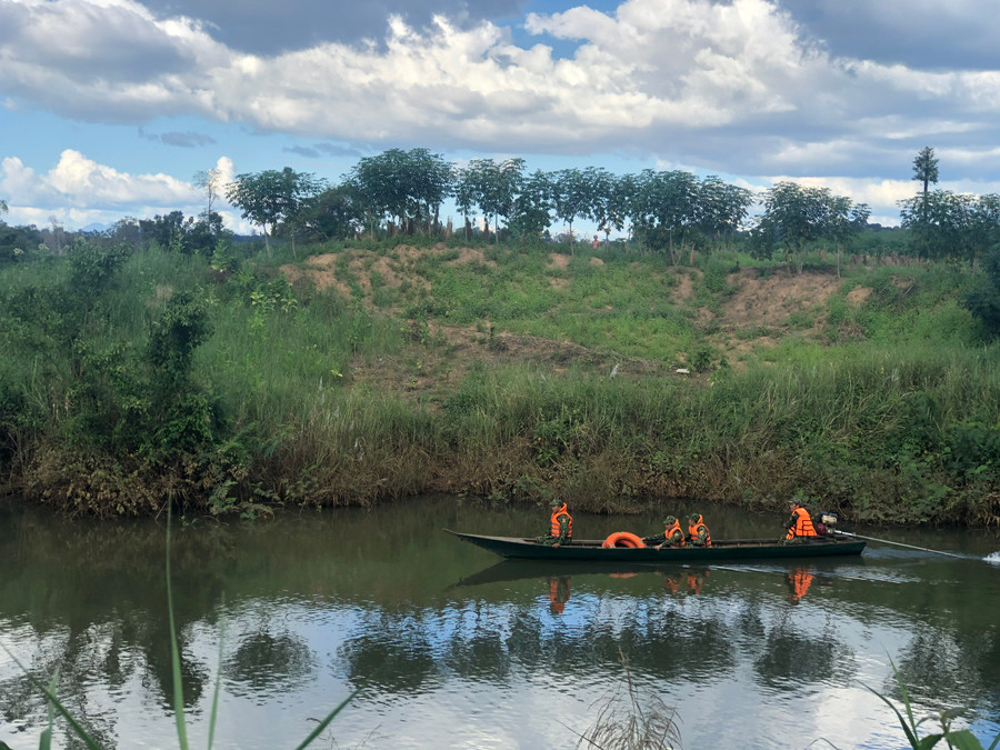 Đồn BP Ia Chía tăng cường tuần tra trên sông