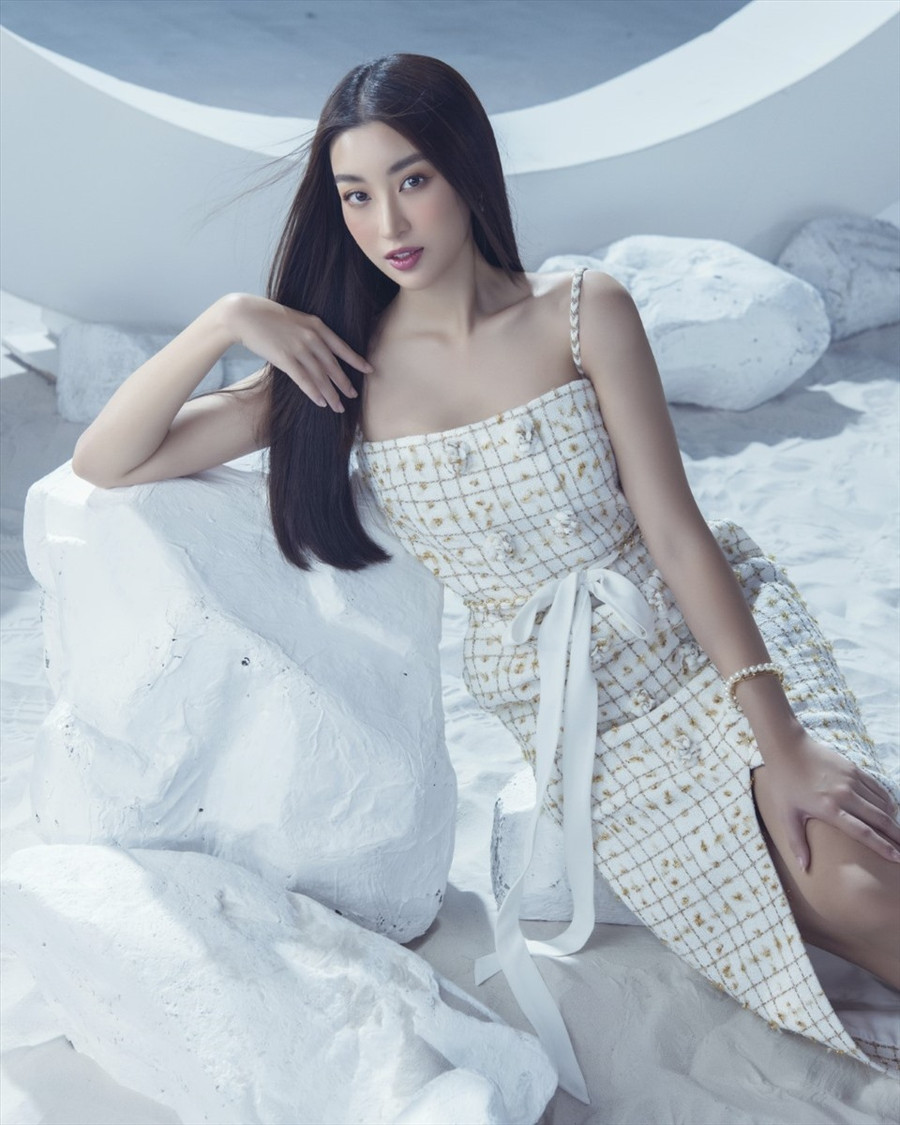 Cô là một trong những hoa hậu đi vào lịch sử nhan sắc Việt Nam khi giành giải Người đẹp nhân ái của Miss World.