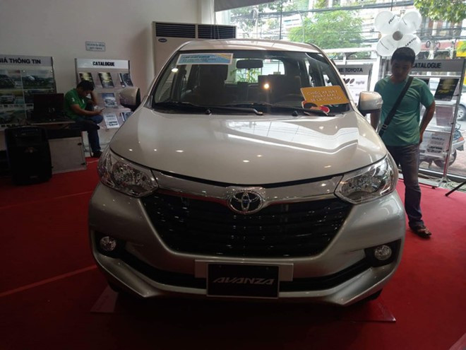 Lượng xe nhập khẩu giảm hơn 30% trong 11 tháng ẢNH: L.N