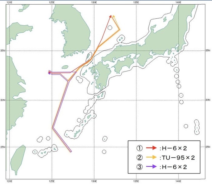 Đường bay của máy bay Nga và Trung Quốc trong chuyến tuần tra chung ngày 22.12. Đường bay của máy bay Nga và Trung Quốc trong chuyến tuần tra chung ngày 22.12.