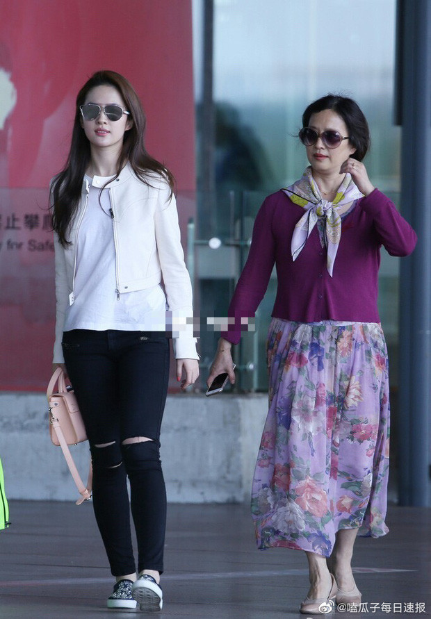 Gia thế hiển hách, học vấn đáng kinh ngạc Lưu Diệc Phi, tên khai sinh là An Phong sinh năm 1987 tại Vũ Hán (Trung Quốc). Lớn lên trong 1 gia đình tri thức