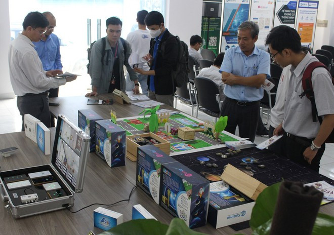 Các mô hình ứng dụng trí tuệ nhân tạo được trưng bày trong khuôn khổ cuộc thi HOA NỮ