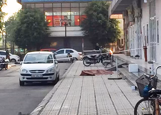 Khu vực phát hiện thi thể người phụ nữ trẻ - Ảnh: CTV