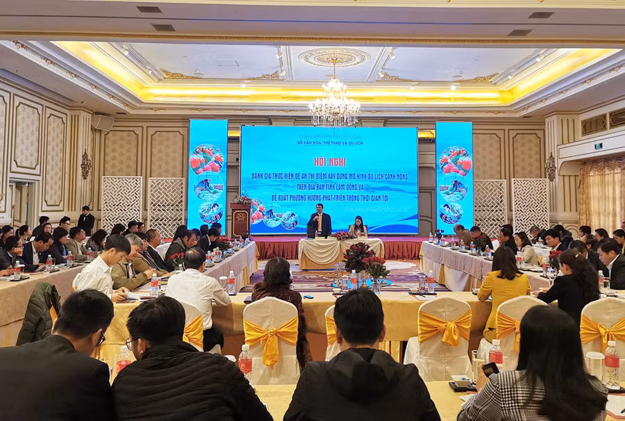  Quang cảnh hội nghị.