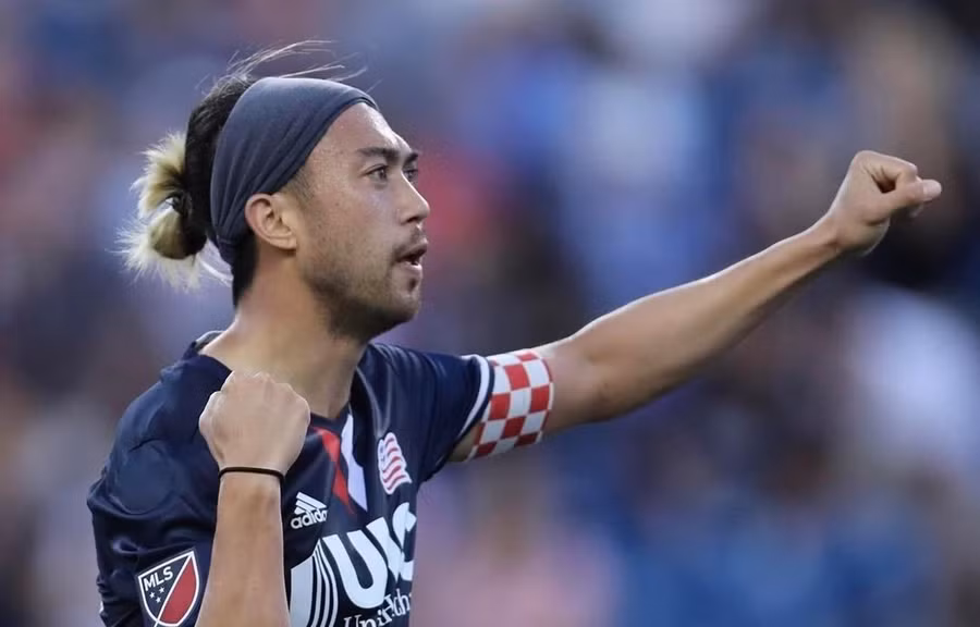 Lee Nguyên thi đấu ở V-League 2021 với tư cách cầu thủ nội do đã có quốc tịch Việt Nam. (Ảnh: FBNV)