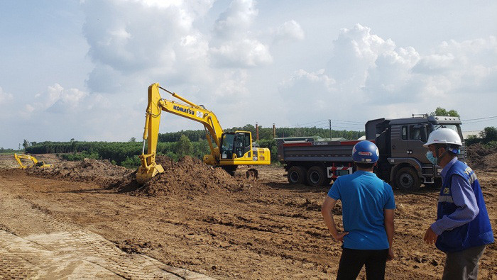 Dự án cao tốc Bắc – Nam đoạn Phan Thiết - Dầu Giây thi công vượt tiến độ. Dự án cao tốc Bắc – Nam đoạn Phan Thiết - Dầu Giây thi công vượt tiến độ.