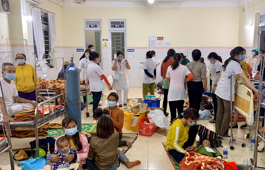 Số người ngộ độc nhiều nhất là trẻ em và người lớn tuổi. Ảnh: Như Nguyện