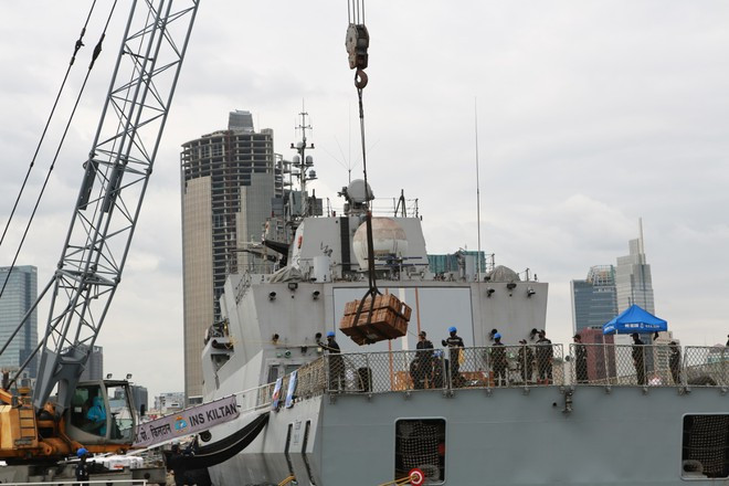 Tàu INS Kiltan tại cảng Nhà Rồng, TP.HCM ngày 25.12.2020 - Ảnh: Hải quân Ấn Độ