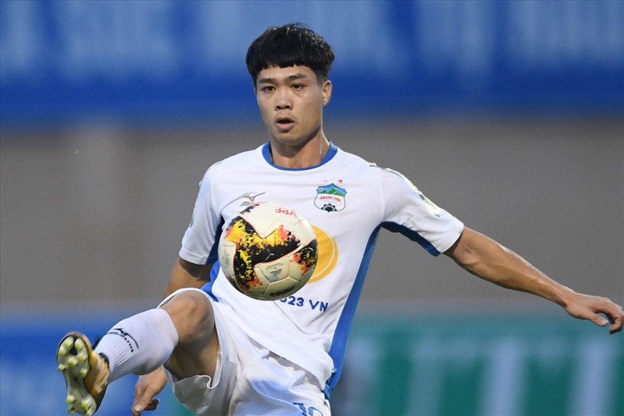 Công Phượng sẽ có nhiều cơ hội dưới thời Kiatisak. Ảnh: Anh Tuấn Công Phượng sẽ có nhiều cơ hội dưới thời Kiatisak. Ảnh: Anh Tuấn