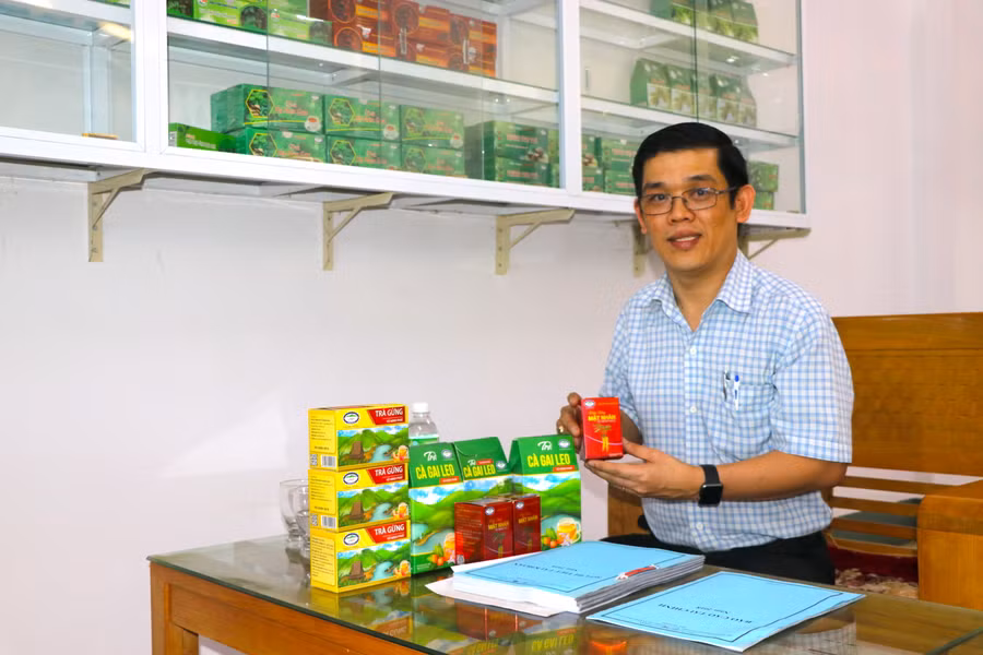 Công ty TNHH MTV Vũ Minh Phát (phường An Phú, thị xã An Khê) có sản phẩm trà gừng và trà cà gai leo đạt trên 70 điểm xếp hạng 4 sao. Ảnh Ngọc Minh 