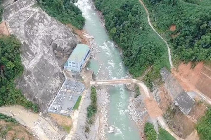  Thuỷ điện Rào Trăng 3 - nơi vừa xảy ra sự cố sạt lở do ảnh hưởng của mưa lũ. Ảnh: TTXVN