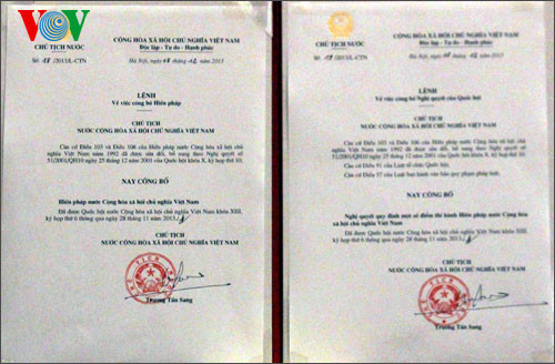 Lệnh công bố Hiến pháp. Lệnh công bố Hiến pháp.