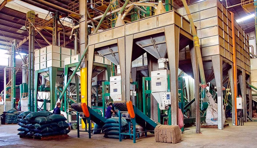 Nhà máy sản xuất cà phê của Công ty TNHH Vĩnh Hiệp. Ảnh: Kim Linh