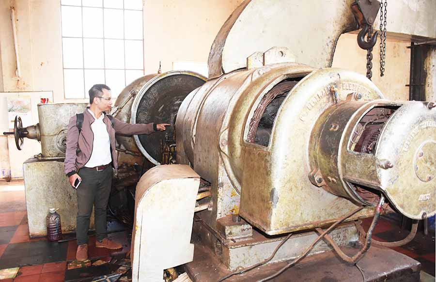  Sau 70 năm đi vào hoạt động, Nhà máy Thủy điện Bàu Cạn vẫn mang đến nguồn điện sáng phục vụ người dân. Ảnh: M.N