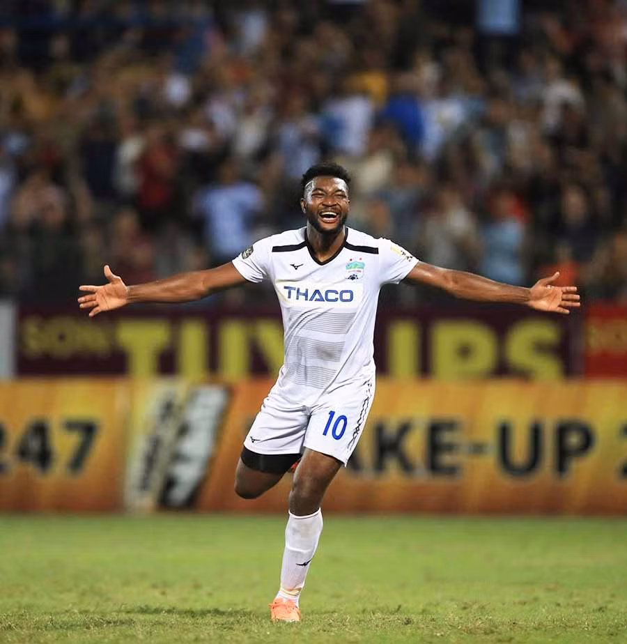  Tiền đạo Chevaughn Walsh của HAGL. Ảnh: Minh Trần