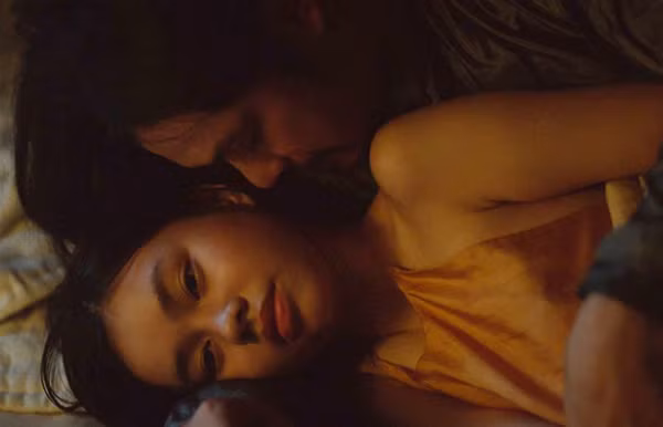 Một cảnh nhạy cảm trong phim.