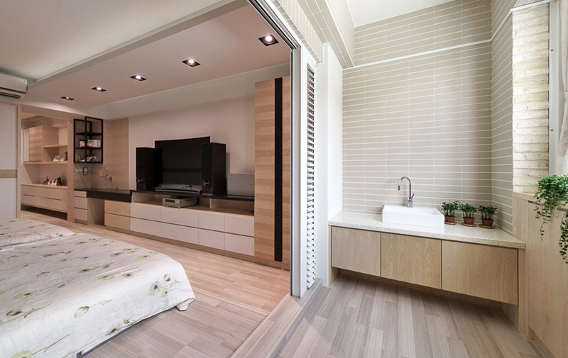 Bồn rửa tay đặt cạnh phòng ngủ. Bồn rửa tay đặt cạnh phòng ngủ.