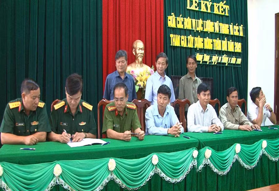 Quang cảnh lễ ký kết. Ảnh: Hà Phương