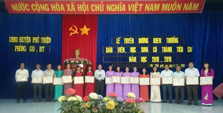 Ảnh: Hoa Mai Ảnh: Hoa Mai