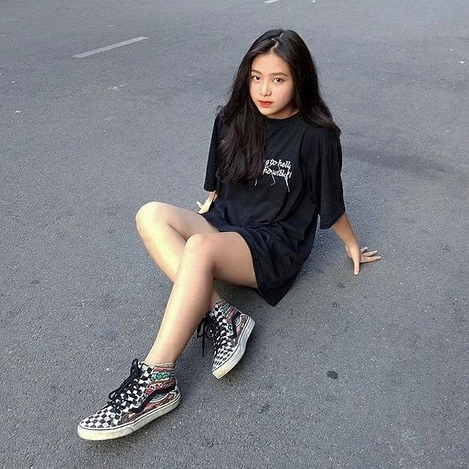 Xinh đẹp, cá tính nhưng Quỳnh cho biết ít khi nhận được lời thả thính hay tán tỉnh từ người khác. Cô giải thích: 