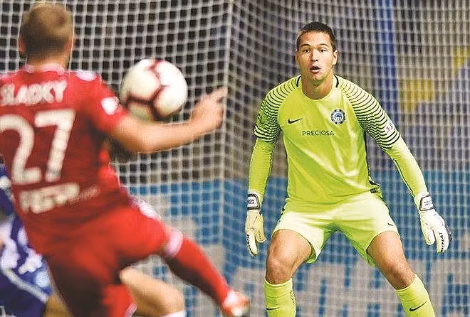  Filip Nguyễn sẽ cạnh tranh vị trí “người gác đền” với thủ thành Đặng Văn Lâm nếu được HLV Park Hang Seo triệu tập vào ĐTVN