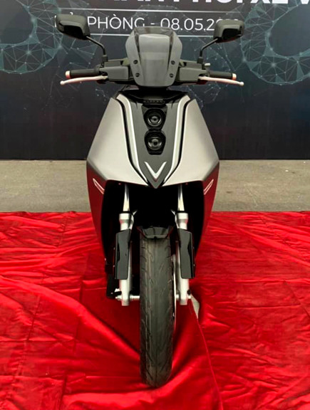 Tổng thể đường nét thể thao. Tổng thể đường nét thể thao.