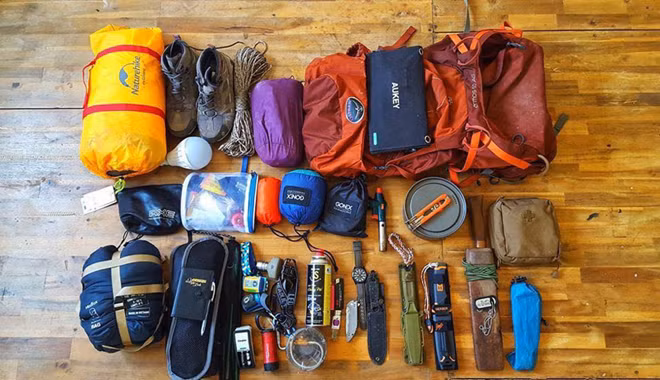 Các vật dụng cần thiết để có chuyến đi rừng được thoải mái nhất Các vật dụng cần thiết để có chuyến đi rừng được thoải mái nhất