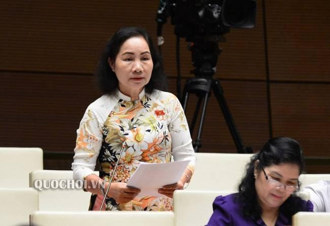 Đại biểu Nguyễn Thị Phúc đề nghị Chính phủ kiểm soát chặt biến động thị trường, tránh tình trạng 