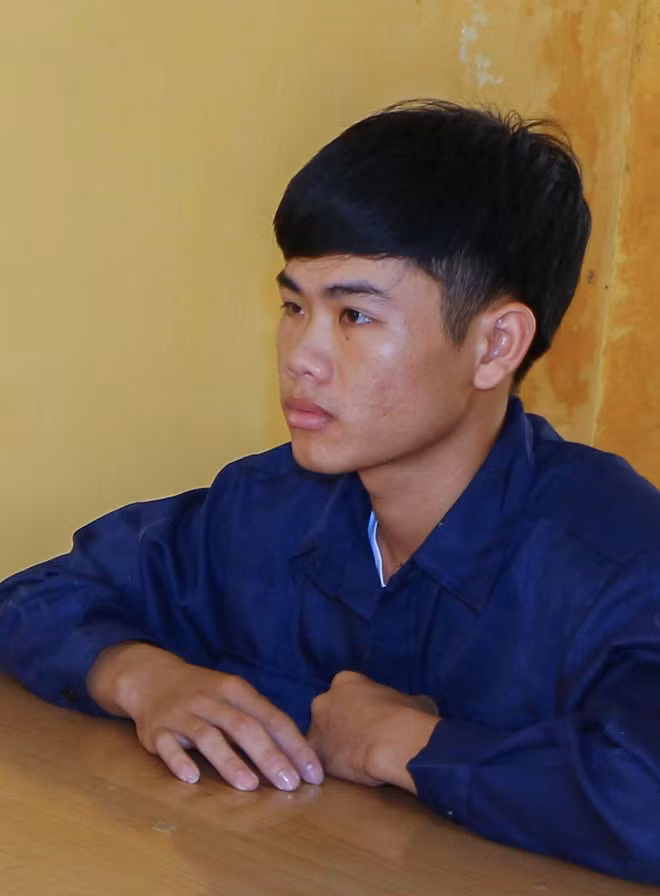  Mẫn tại cơ quan điều tra. 