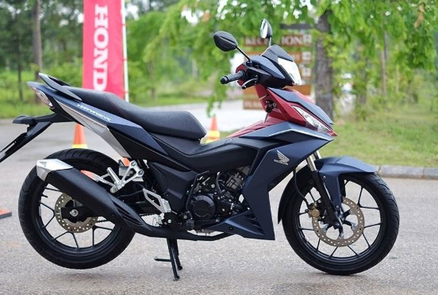 Dòng xe côn tay Honda Winner có giá bán tại đại lý thấp hơn giá đề xuất.  Dòng xe côn tay Honda Winner có giá bán tại đại lý thấp hơn giá đề xuất.