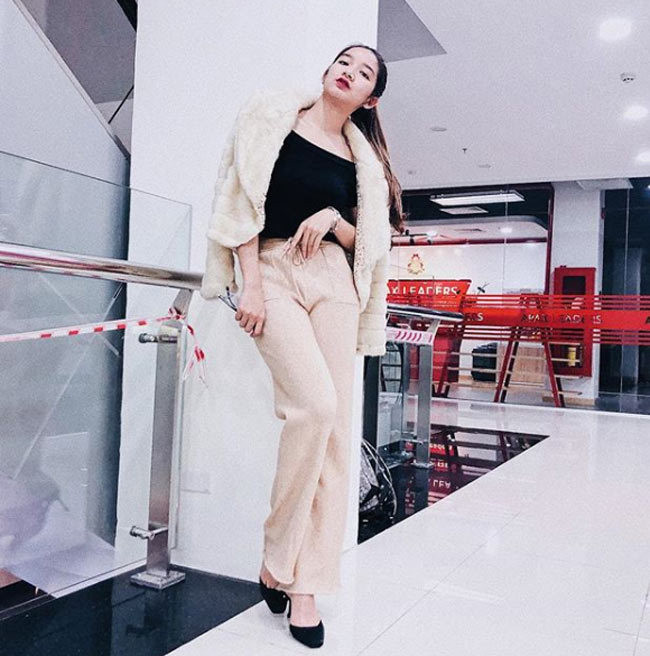 Y Quyên quan niệm, phụ nữ hiện đại là có sự nghiệp và tự lo được cuộc sống của bản thân. Hiện, Y Quyên đang nỗ lực hết mình để trở thành bác sĩ giỏi. 