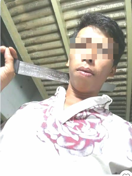 T. còn dọa chém giết chị L. nếu gặp bất cứ nơi đâu  T. còn dọa chém giết chị L. nếu gặp bất cứ nơi đâu