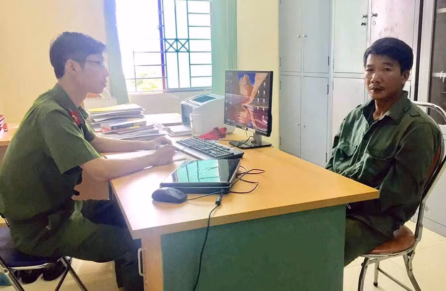  Đối tượng Vũ Văn Đúng tại cơ quan Công an. Ảnh: L.V.N