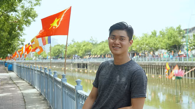 Nguyễn Đình Sơn đang học ở TP.HCM