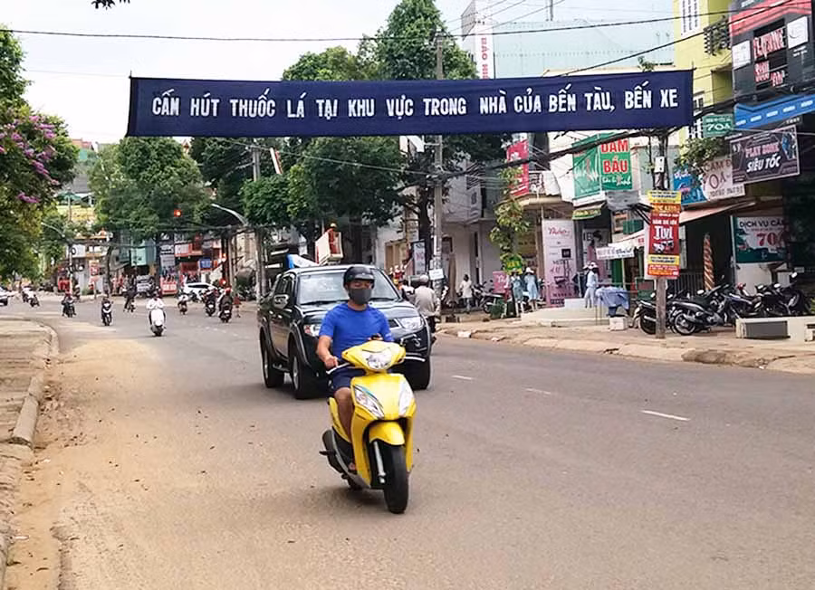  Tăng cường tuyên truyền về phòng, chống tác hại thuốc lá trên địa bàn tỉnh. Ảnh: Như Nguyện