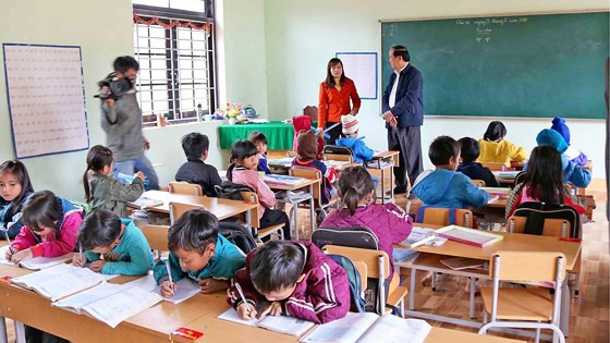 Lớp ghép 1 (13 em), lớp 2 (8 em) do cô Võ Thị Trinh phụ trách