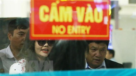 Đoàn Thị Hương tại sân bay Quốc tế Nội Bài, Hà Nội. (Ảnh: Lâm Khánh/TTXVN) Đoàn Thị Hương tại sân bay Quốc tế Nội Bài, Hà Nội. (Ảnh: Lâm Khánh/TTXVN)