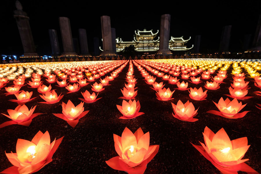  Đại lễ Vesak thực sự trở thành sự kiện quan trọng trong đời sống phong phú tín ngưỡng tôn giáo ở Việt Nam, là niềm tự hào của phật tử và người dân về một tôn giáo luôn đồng hành cùng dân tộc.