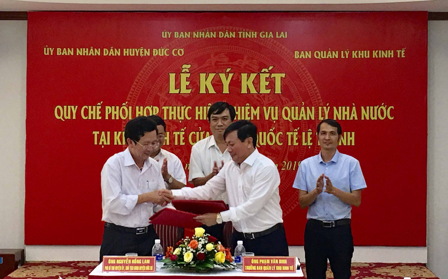 Lễ ký kết Quy chế phối hợp. Ảnh: Hà Duy