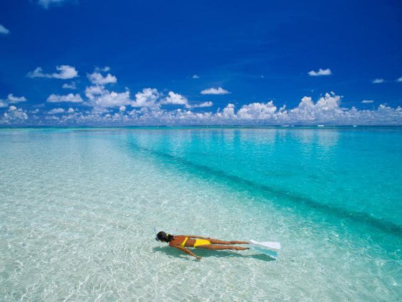 Một bãi biển ở Okinawa - Ảnh: News