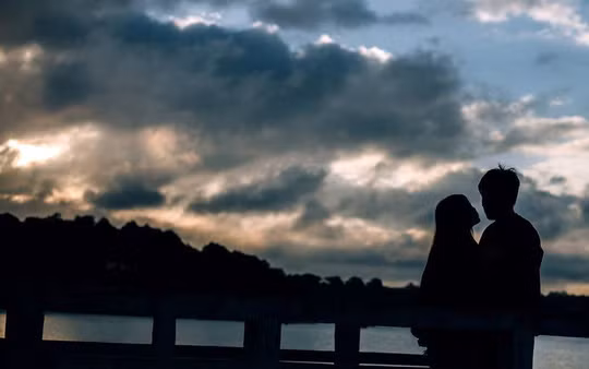 Thời gian trôi qua kẽ tay, nhiều điều đổi thay, âu cũng là lẽ tất nhiên...