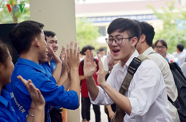 Bí kíp ăn đúng cách cũng giúp các sĩ tử vượt qua kỳ thi căng thẳng. Bí kíp ăn đúng cách cũng giúp các sĩ tử vượt qua kỳ thi căng thẳng.