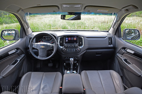  Chevrolet Trailblazer được trang bị khá nhiều tính năng tiện nghi cao cấp